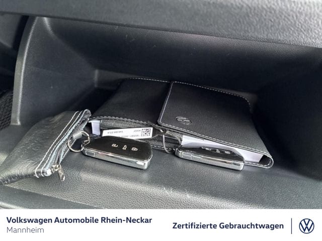 Volkswagen Golf 1.5 TSI Golf VIII Life