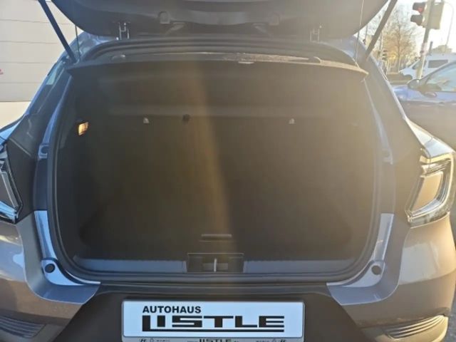 Renault Captur EDC Evolution Hybrid