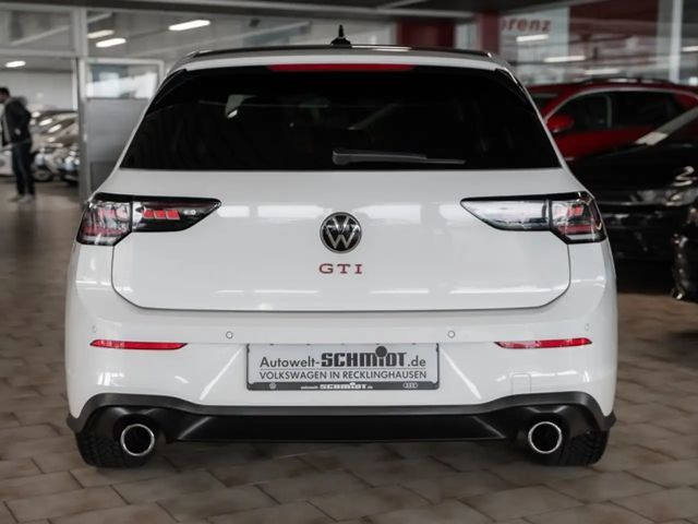 Volkswagen Golf DSG GTI Golf VIII Style