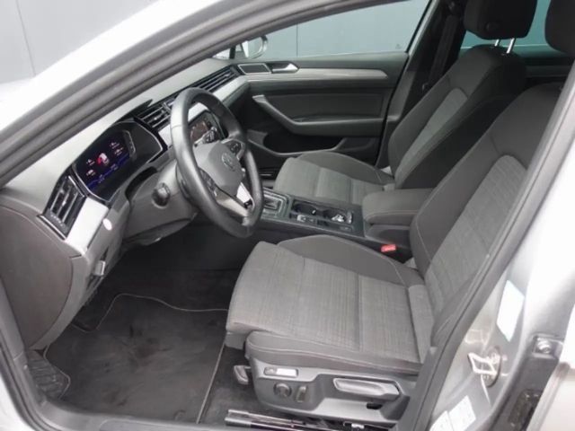 Volkswagen Passat 2.0 TDI Business DSG Variant