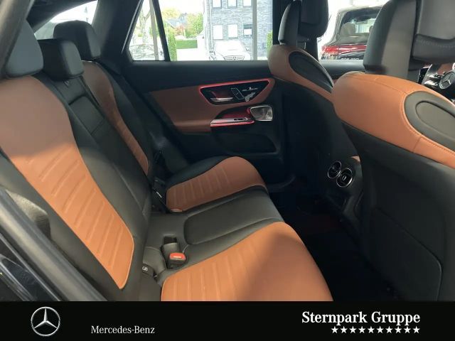 Mercedes-Benz GLC 300 4MATIC AMG Line