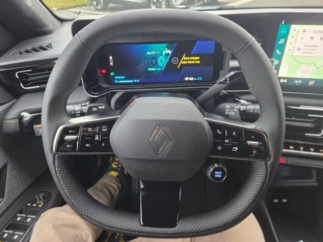 Renault 4 Comfort Iconic