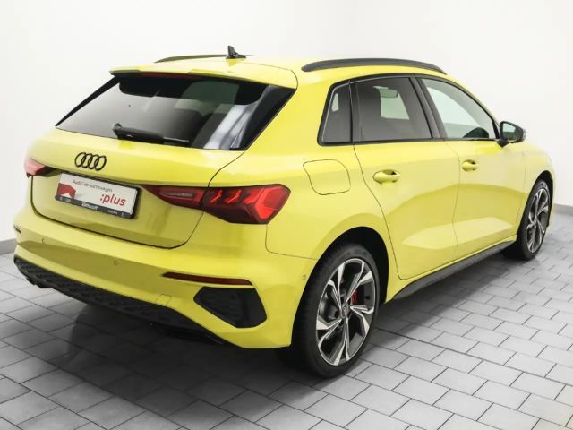 Audi A3 Hybride S-Line Sedan Sportback