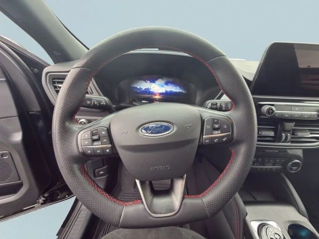 Ford Kuga Plug in Hybrid ST Line X