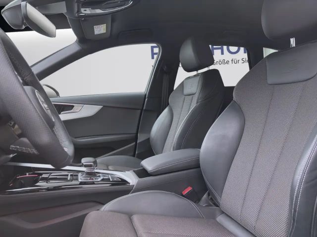 Audi A4 40 TFSI Quattro S-Line