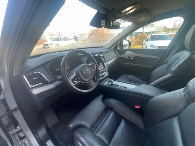 Volvo XC90 AWD Dark Plus