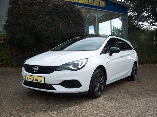 Opel Astra 1.2 Turbo Sports Tourer