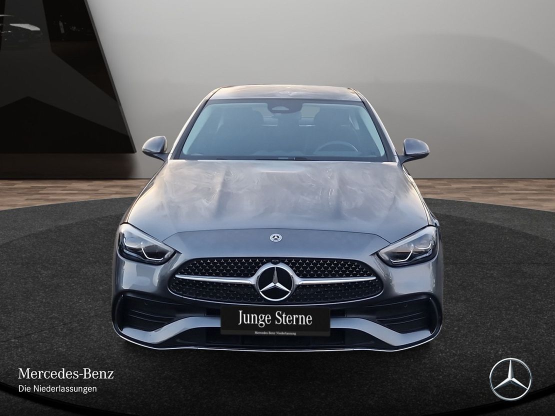 Mercedes-Benz C 200 AMG Line C 200 d Sedan