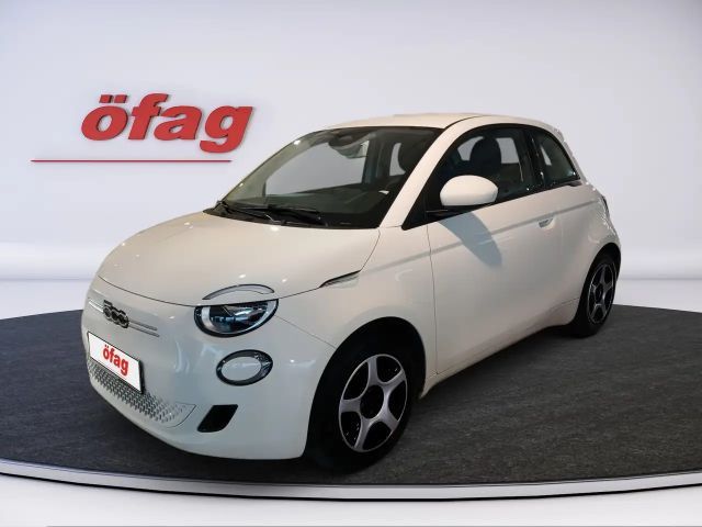 Fiat 500e 42 kWh Passion