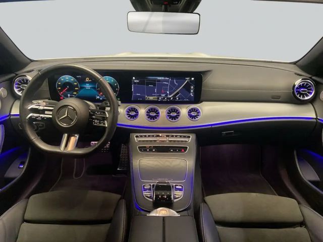 Mercedes-Benz E 200 Cabriolet