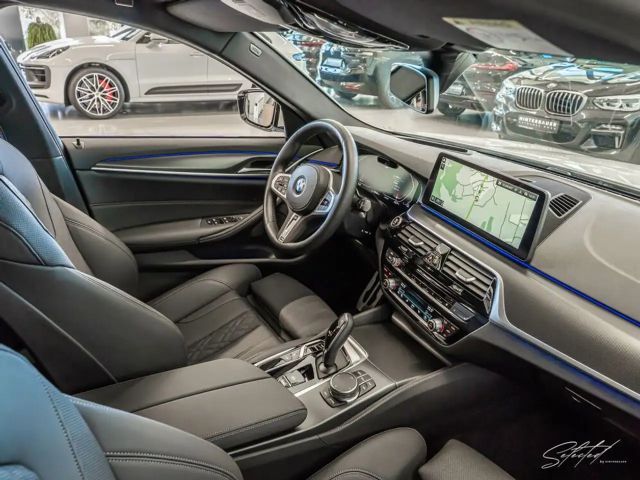 BMW 530 530d M-Sport Touring