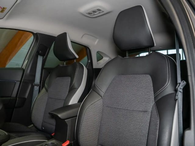 Renault Captur EDC Hybrid Techno