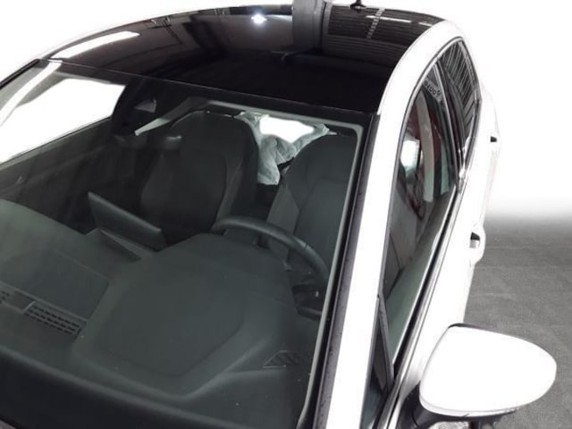 Volkswagen Golf 2.0 TDI DSG Golf VIII Style