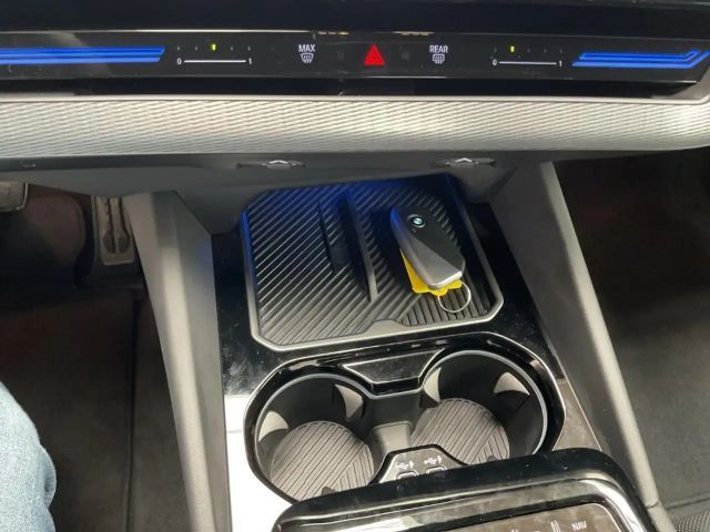 BMW 520 520i M-Sport Sedan