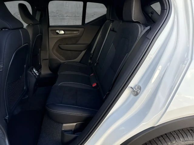 Volvo EX40 Achterwielaandrijving Ultra