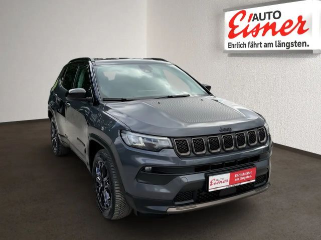 Jeep Compass 1.3 PHEV UPLAND AT