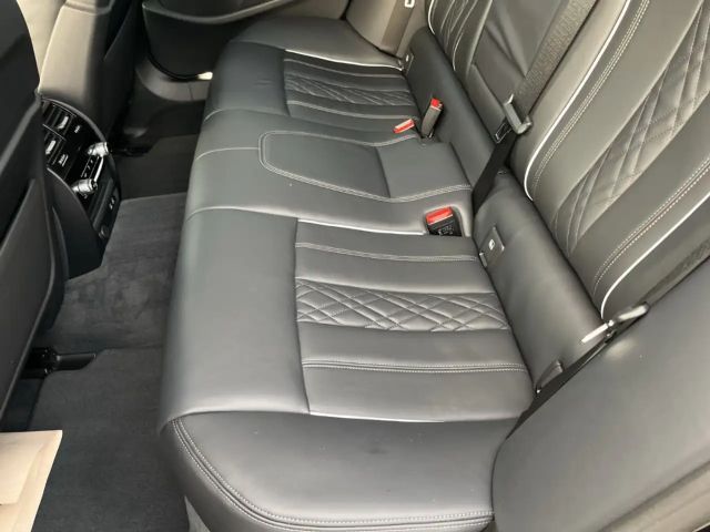 BMW 530 530i M-Sport Touring xDrive