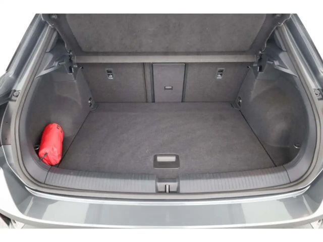 Volkswagen T-Roc 1.5 TSI DSG R-Line