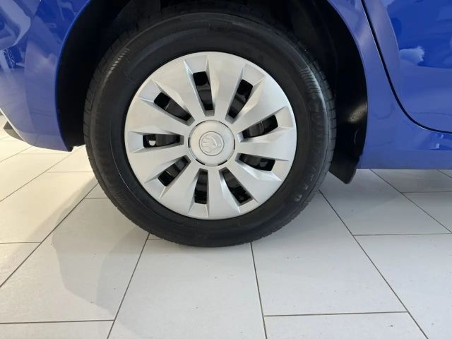 Skoda Fabia 1.0 MPI Essence ABS Fahrerairbag ESP SERVO