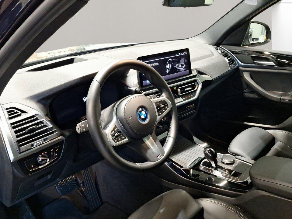 BMW X3 xDrive30e