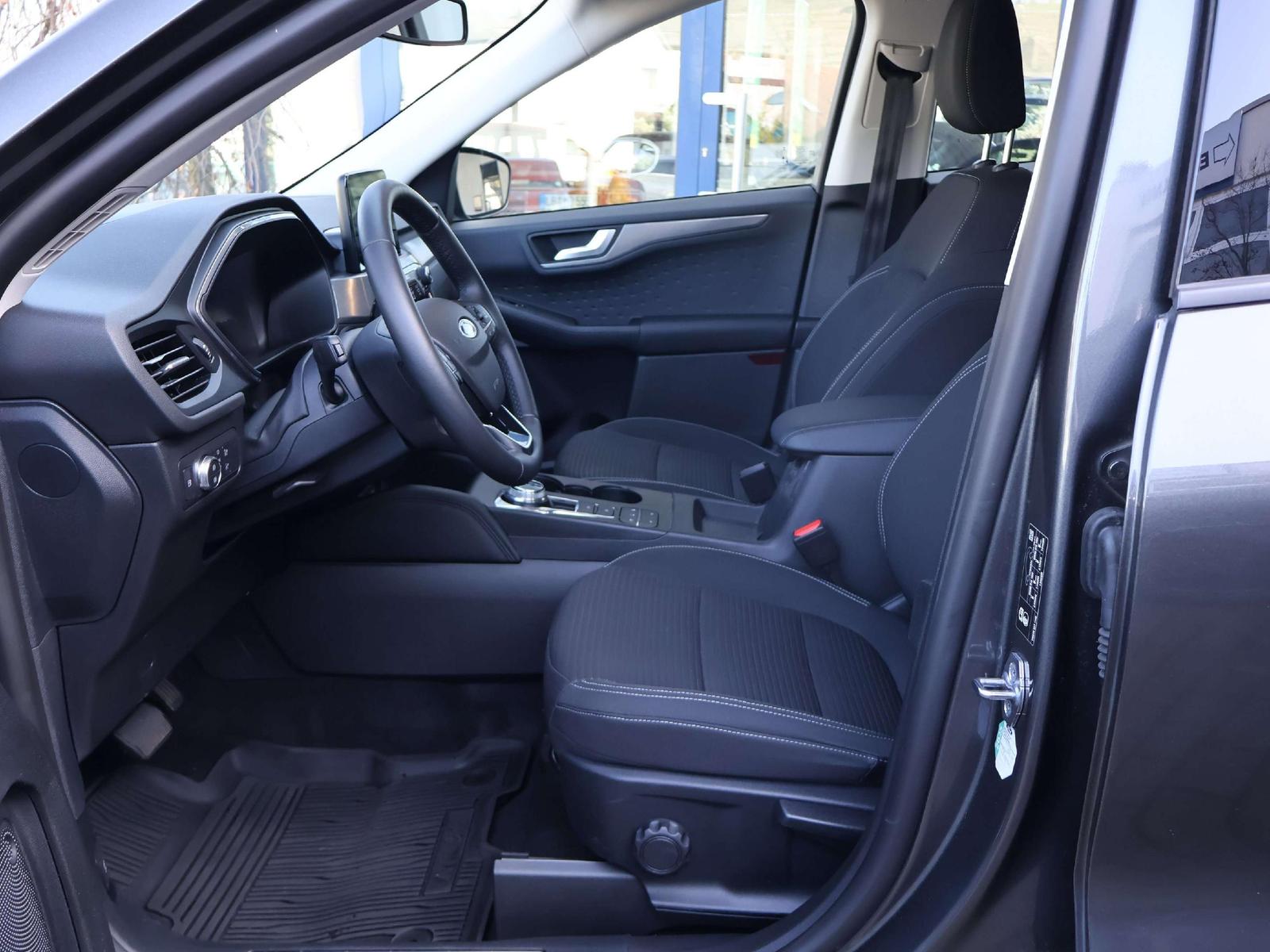 Ford Kuga Hybrid Plug in Hybrid Titanium