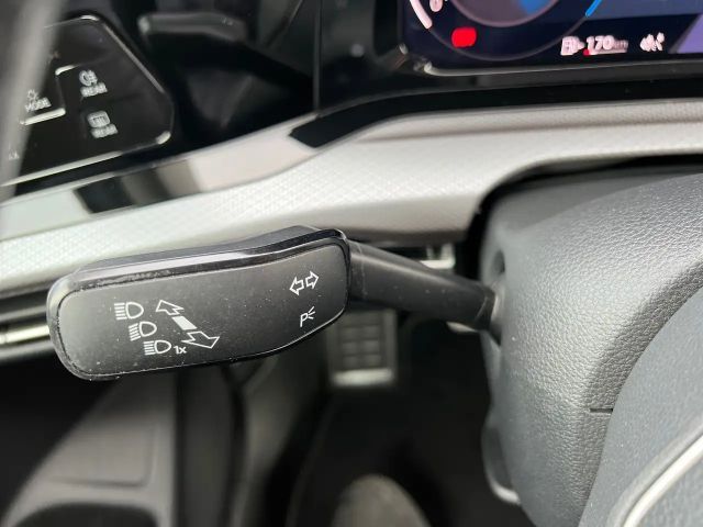 Volkswagen Golf 1.5 TSI Life