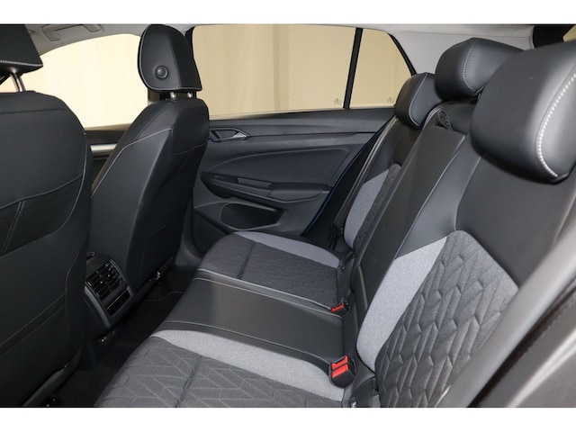 Volkswagen Golf 1.5 eTSI Golf VIII