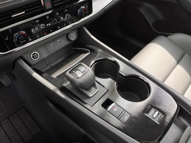 Nissan X-trail Connect Edition