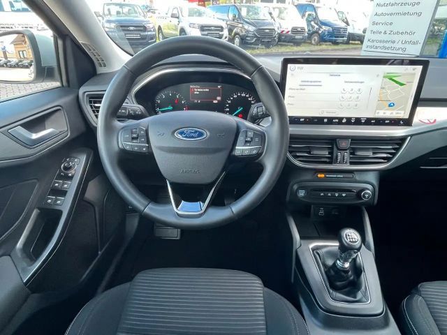 Ford Focus Titanium Wagon