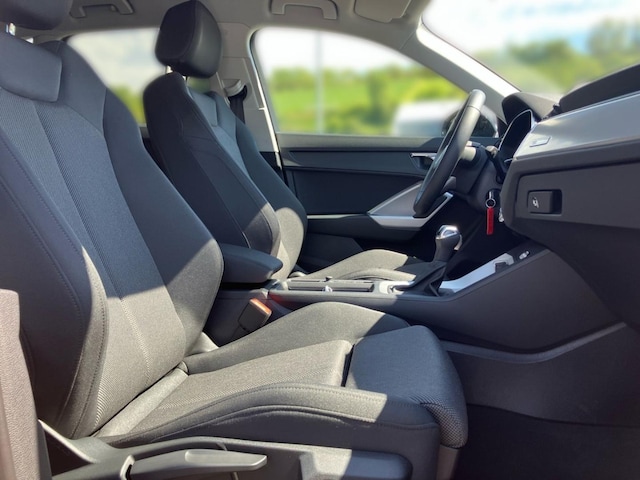 Audi Q3 35 TDI S-Tronic