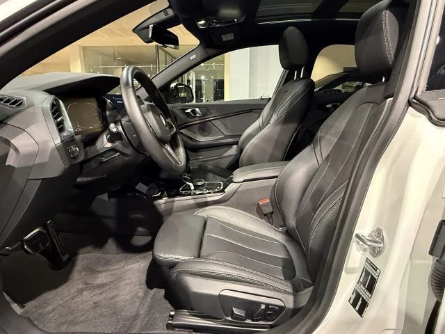 BMW 220 220i Coupé M-Sport