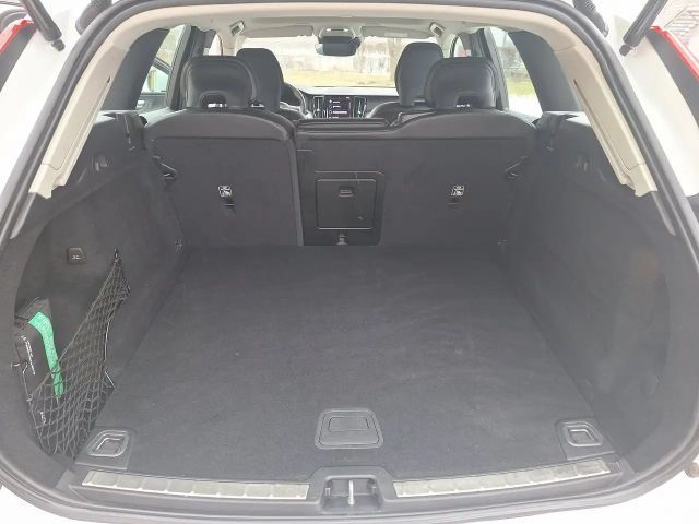 Volvo XC60 AWD Momentum