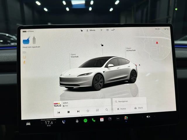 Tesla Model 3 AWD Long Range
