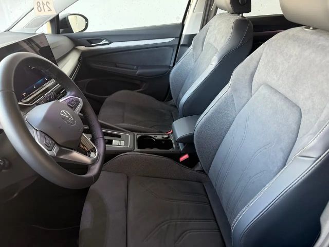 Volkswagen Golf Business DSG Variant