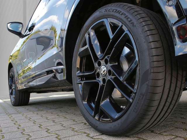 Volkswagen Tiguan 4Motion DSG R-Line