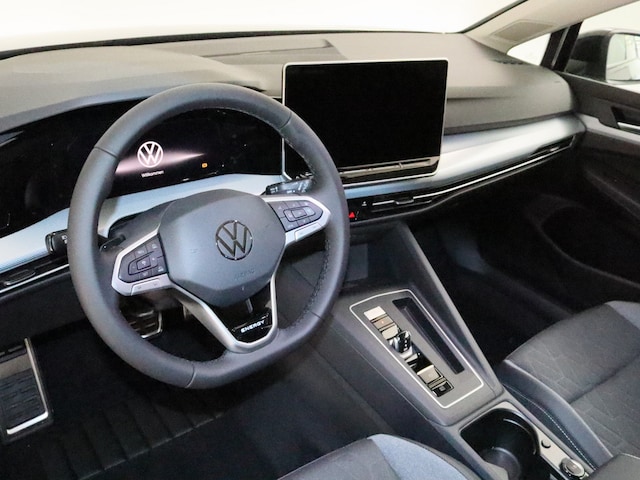 Volkswagen Golf 1.5 eTSI Golf VIII Life