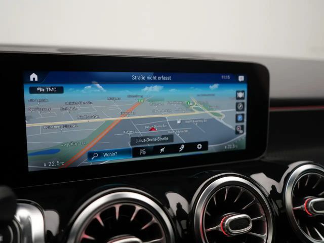 Mercedes-Benz GLB 250 4MATIC AMG Line