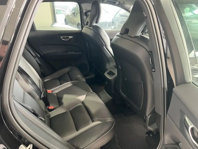 Volvo XC60 AWD Plus Recharge