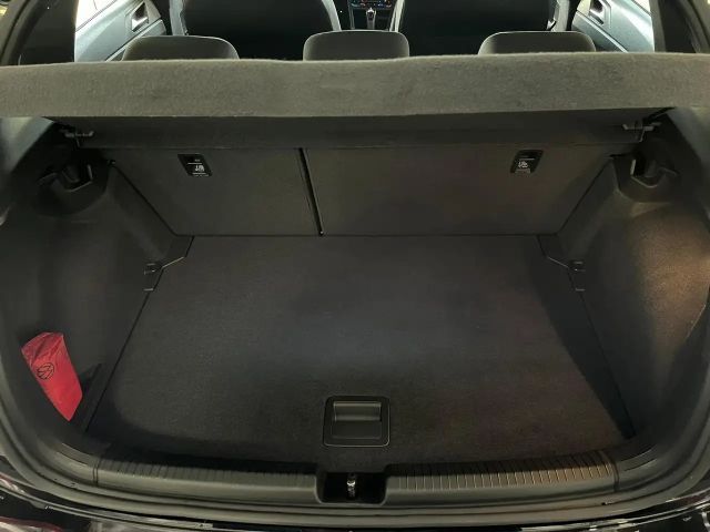 Volkswagen Polo 1.0 TSI DSG IQ.Drive R-Line