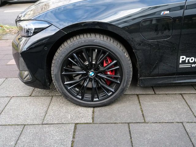 BMW 330 330e M-Sport Sedan xDrive