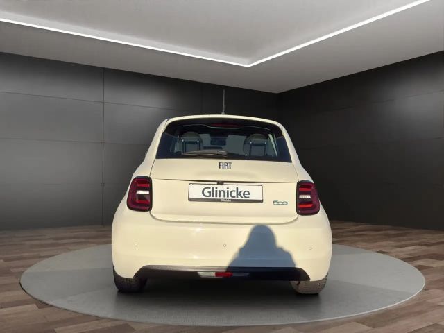 Fiat 500e Icon