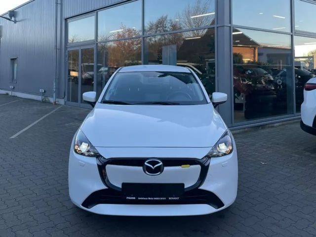 Mazda 2 Lim. Center-Line