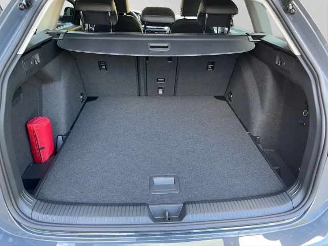 Volkswagen Golf 2.0 TDI DSG Variant