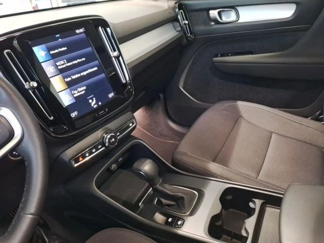 Volvo XC40 Momentum