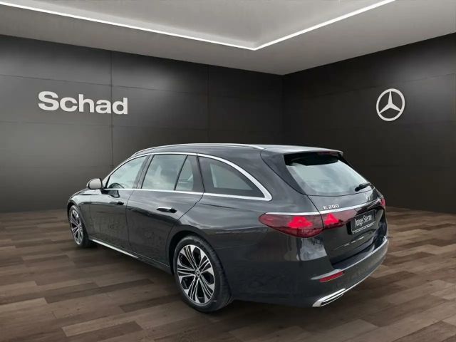 Mercedes-Benz E 200 AVANTGARDE Estate