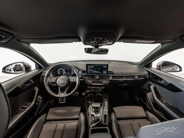 Audi A4 Avant S-Line