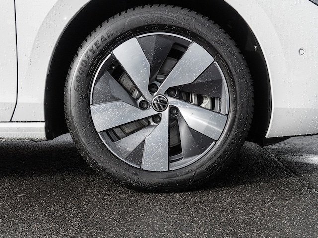 Volkswagen Passat 1.5 eTSI DSG eHybrid