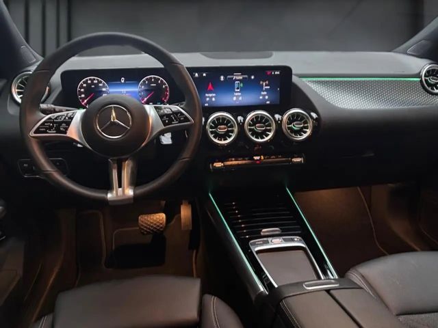 Mercedes-Benz GLA 200 Progressive