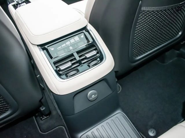 Volvo XC90 AWD Dark T8 Ultra