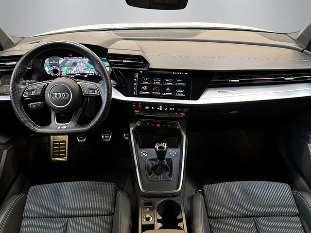 Audi A3 35 TFSI S-Line Sportback